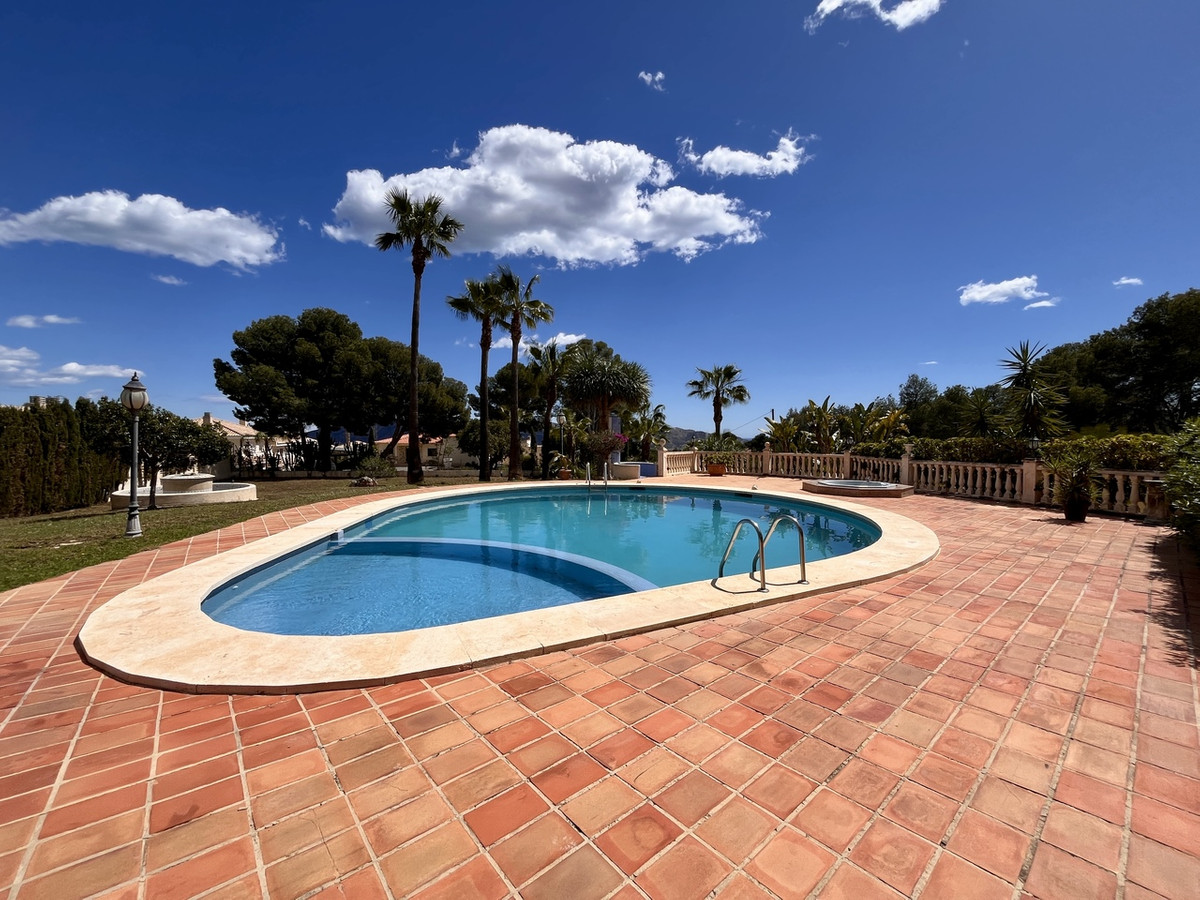 ShowFeedImage House – Detached Villa in La Nucia