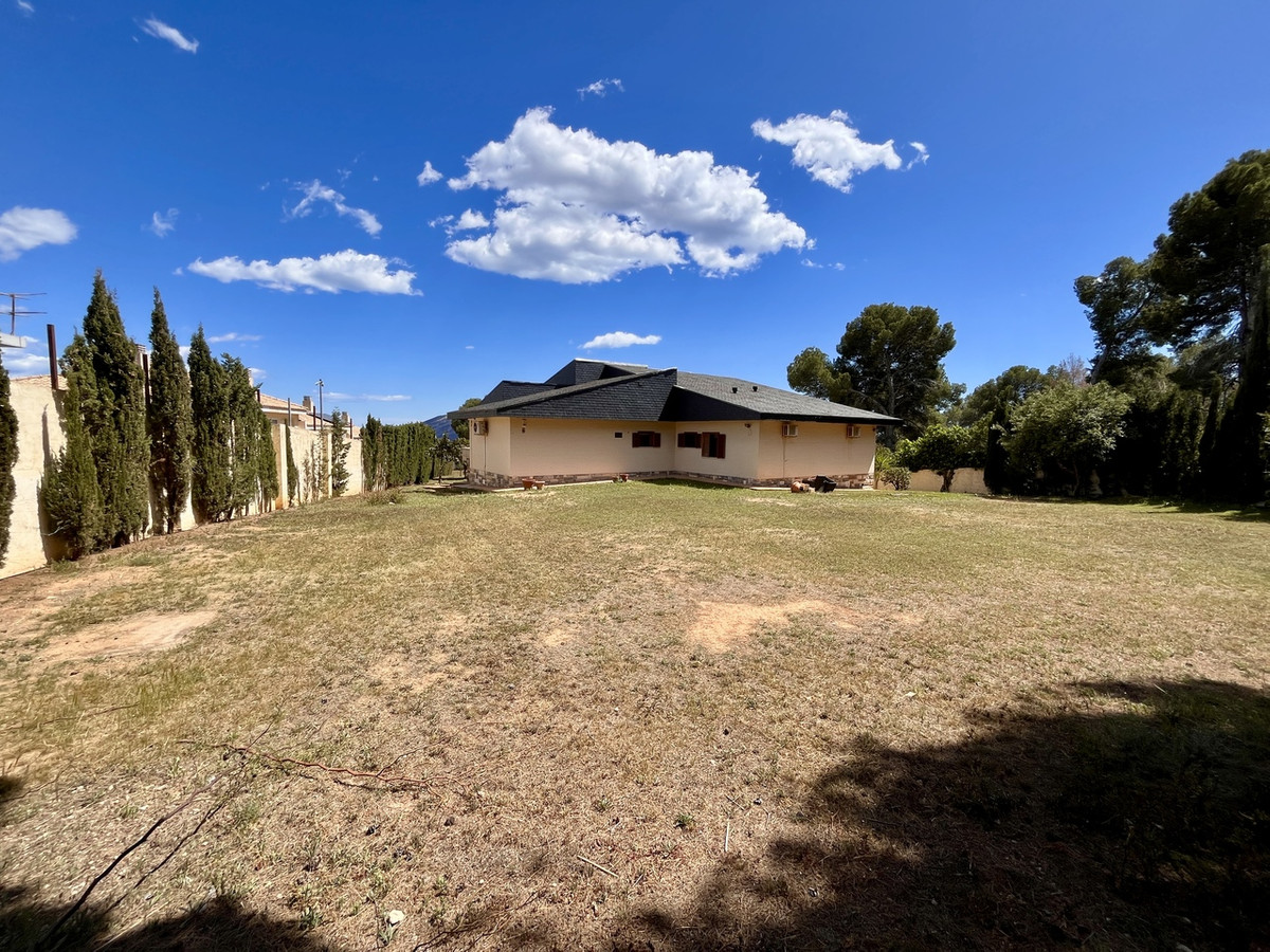 ShowFeedImage House – Detached Villa in La Nucia