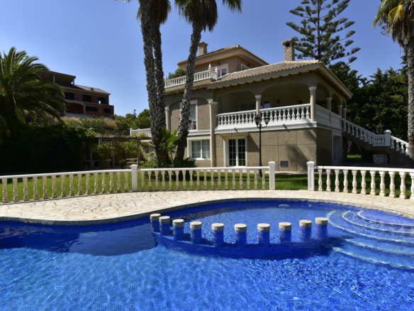 House – Detached Villa in Orihuela