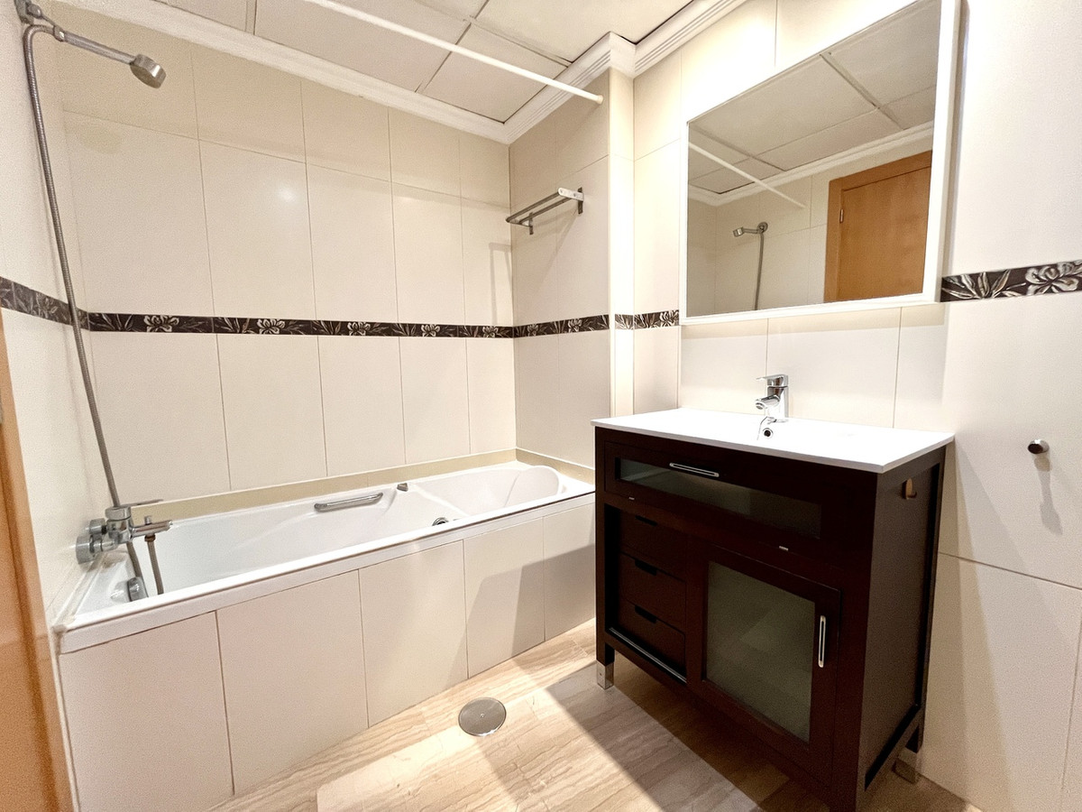 ShowFeedImage Apartment – Middle Floor Apartment in Santa Pola