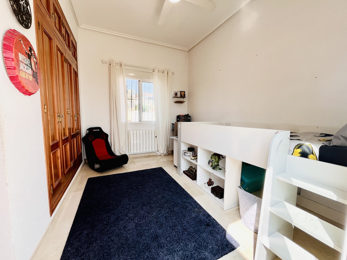 ShowFeedImage House – Detached Villa in San Miguel de Salinas