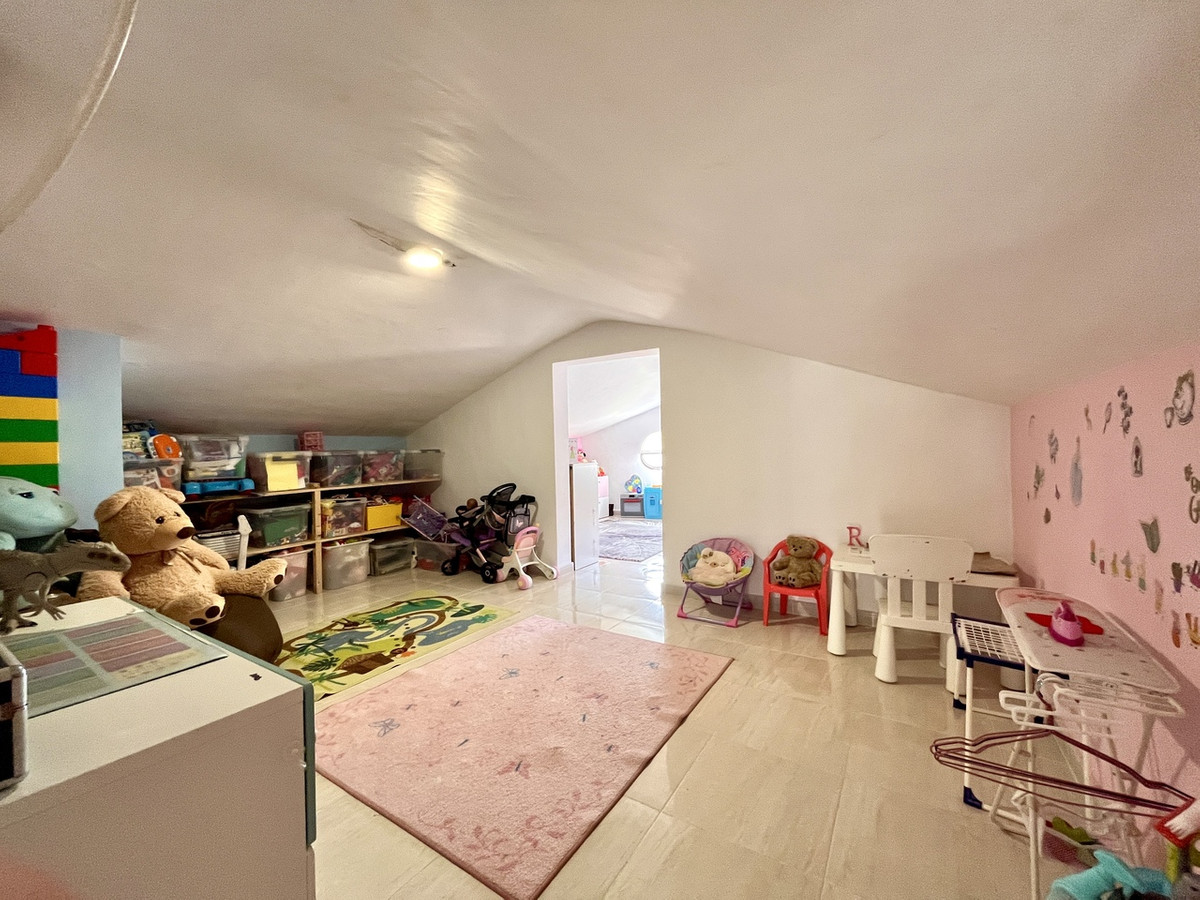ShowFeedImage House – Detached Villa in San Miguel de Salinas