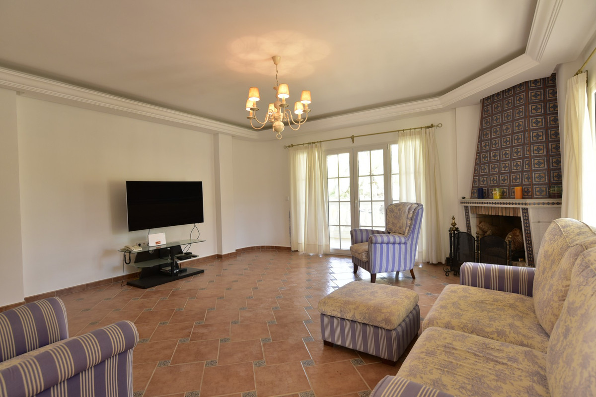 ShowFeedImage House – Detached Villa in Orihuela