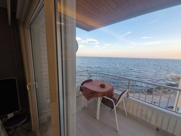 Apartment – Middle Floor Apartment in Torrevieja