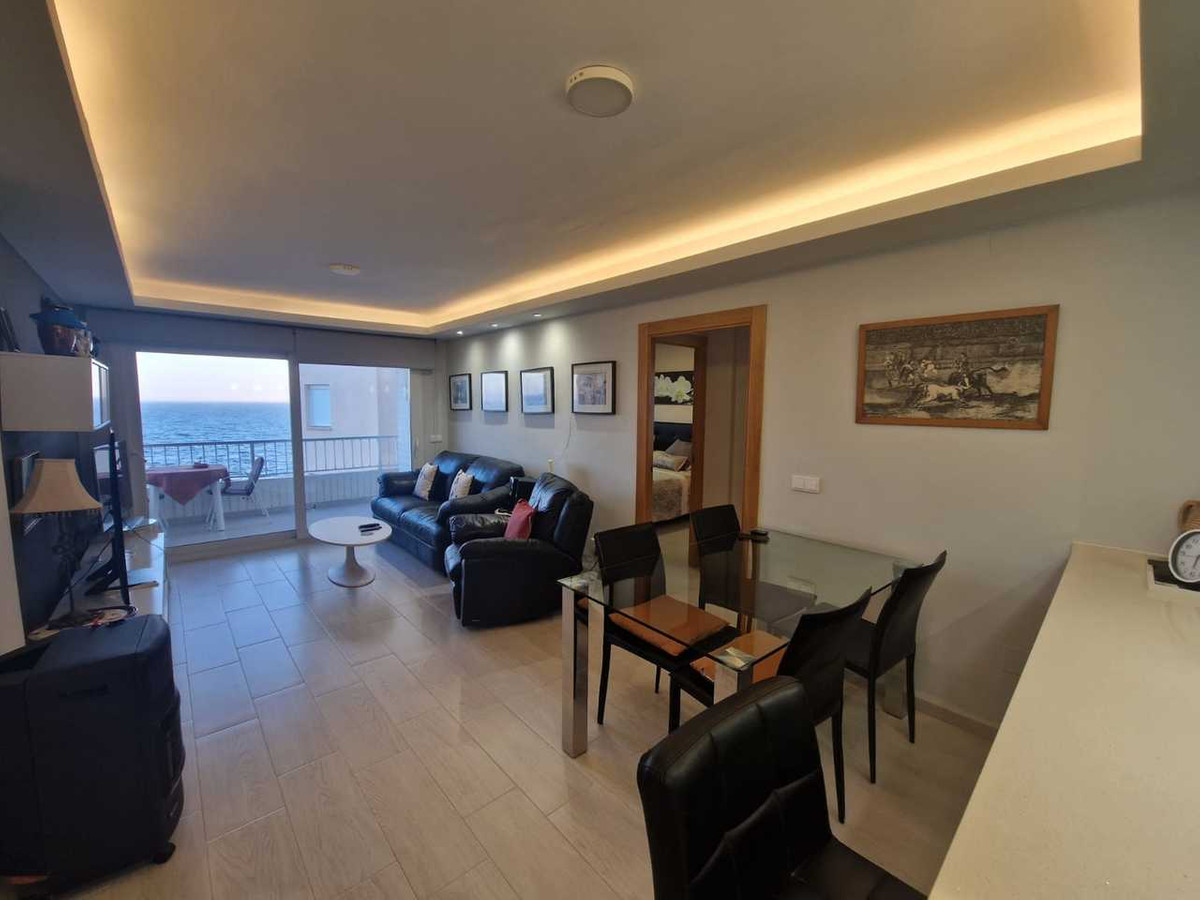 ShowFeedImage Apartment – Middle Floor Apartment in Torrevieja