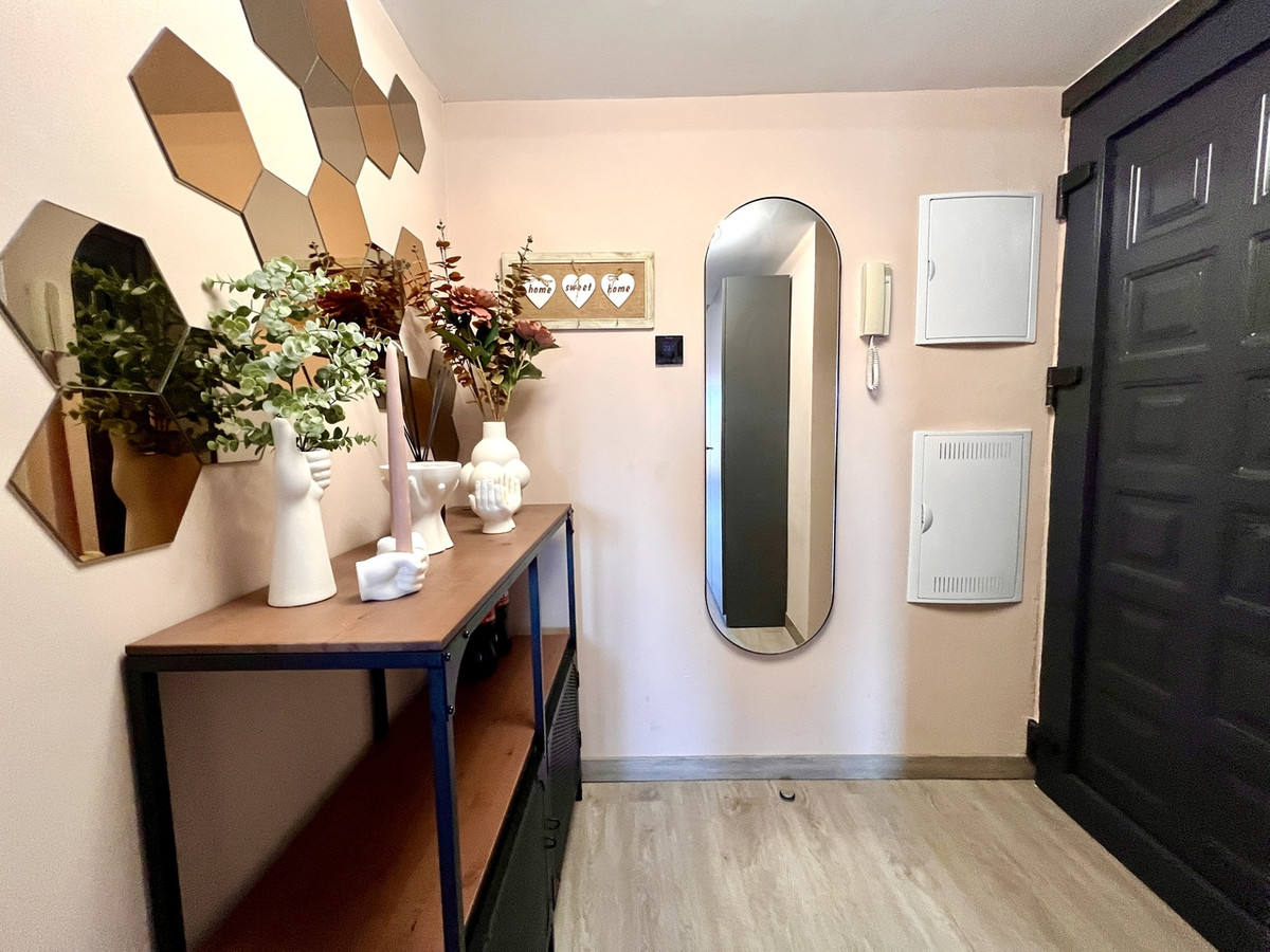 ShowFeedImage Apartment – Middle Floor Apartment in Almoradi