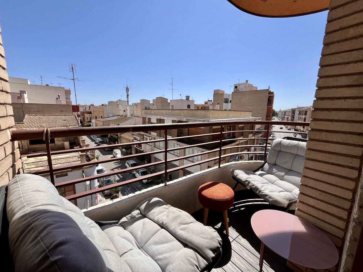 ShowFeedImage Apartment – Middle Floor Apartment in Almoradi