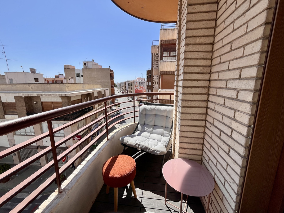 ShowFeedImage Apartment – Middle Floor Apartment in Almoradi