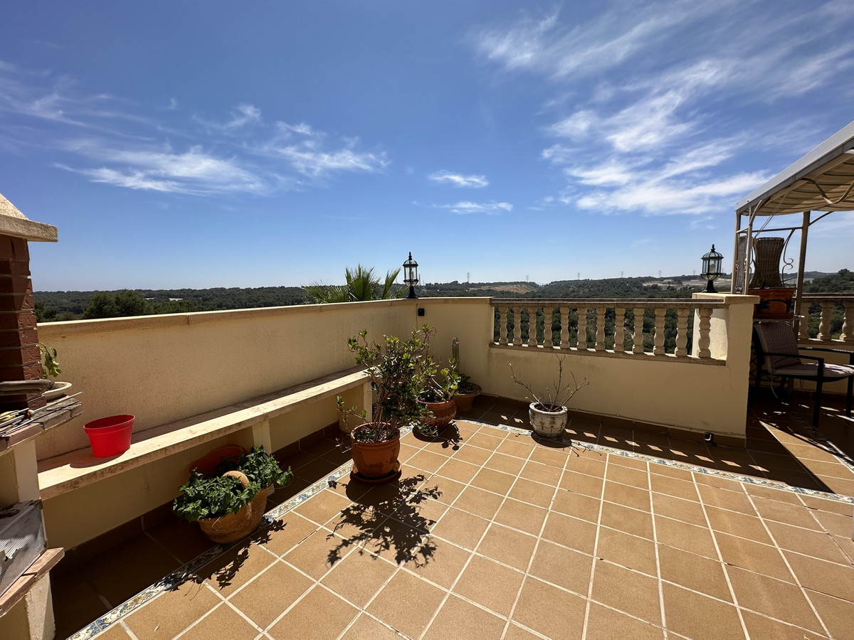 ShowFeedImage House – Detached Villa in Orihuela
