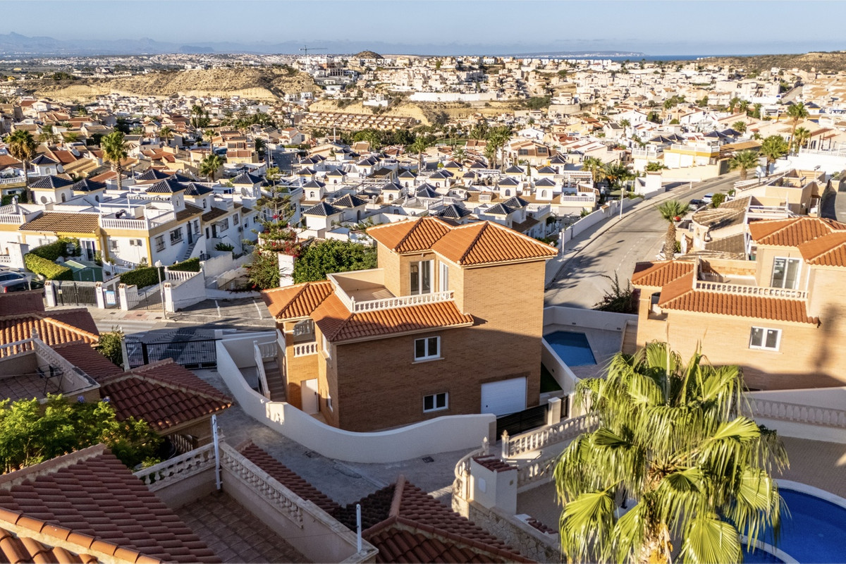 ShowFeedImage House – Detached Villa in Rojales