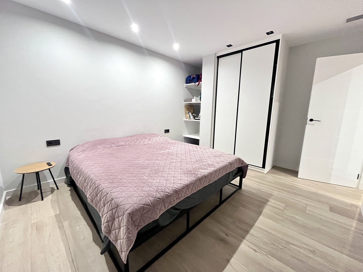 ShowFeedImage House – Detached Villa in Orihuela