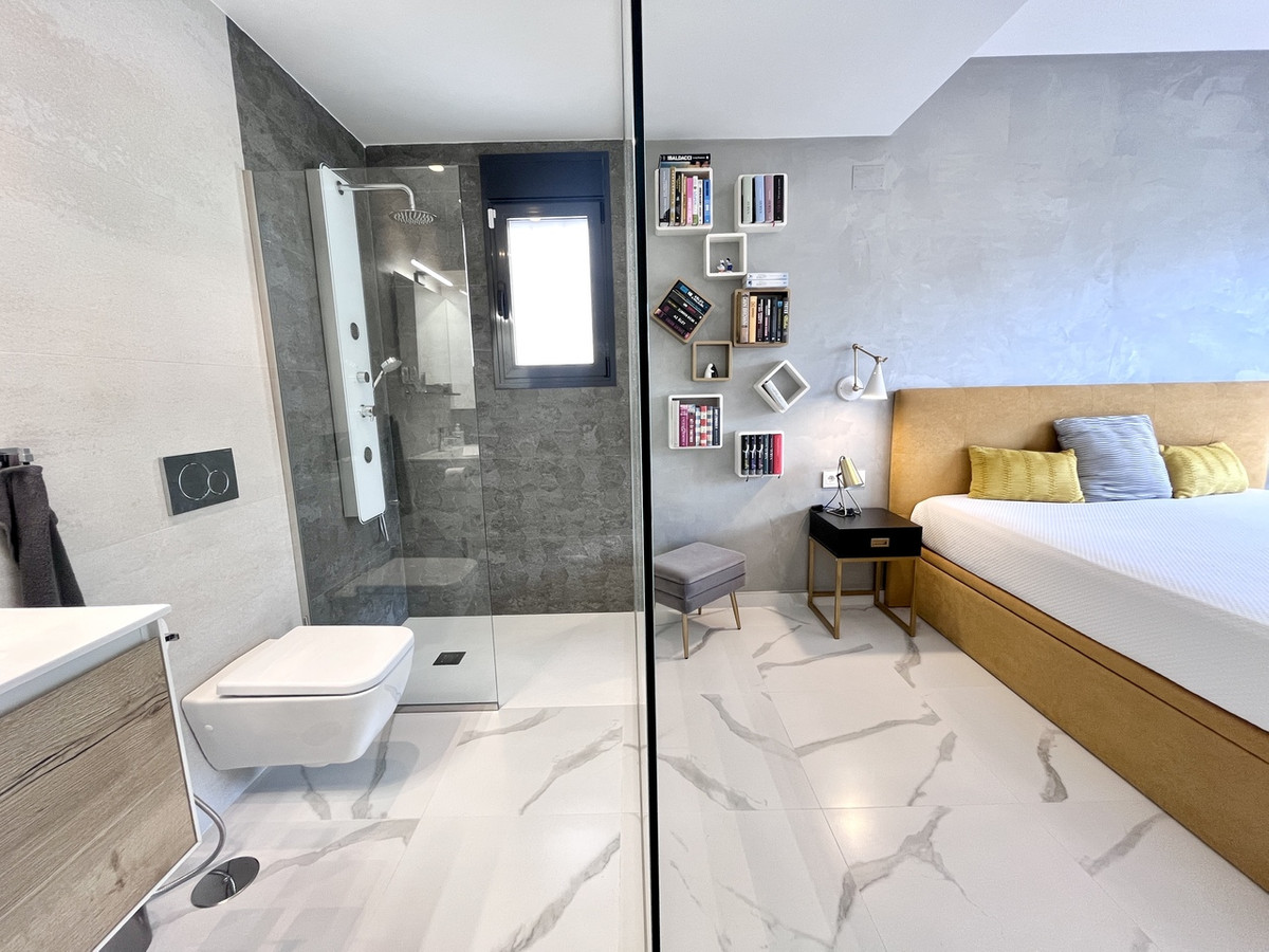 Apartment – Ground Floor Apartment in San Miguel de Salinas