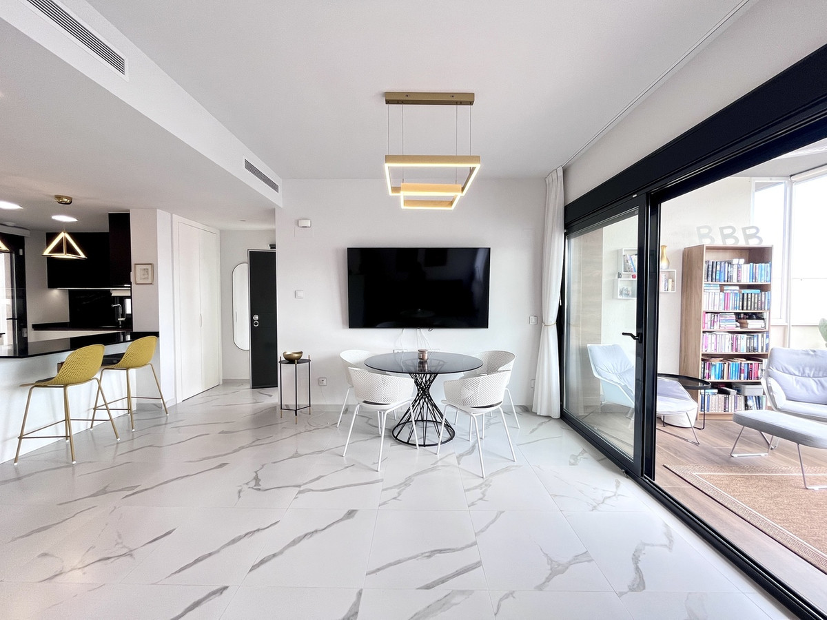Apartment – Ground Floor Apartment in San Miguel de Salinas
