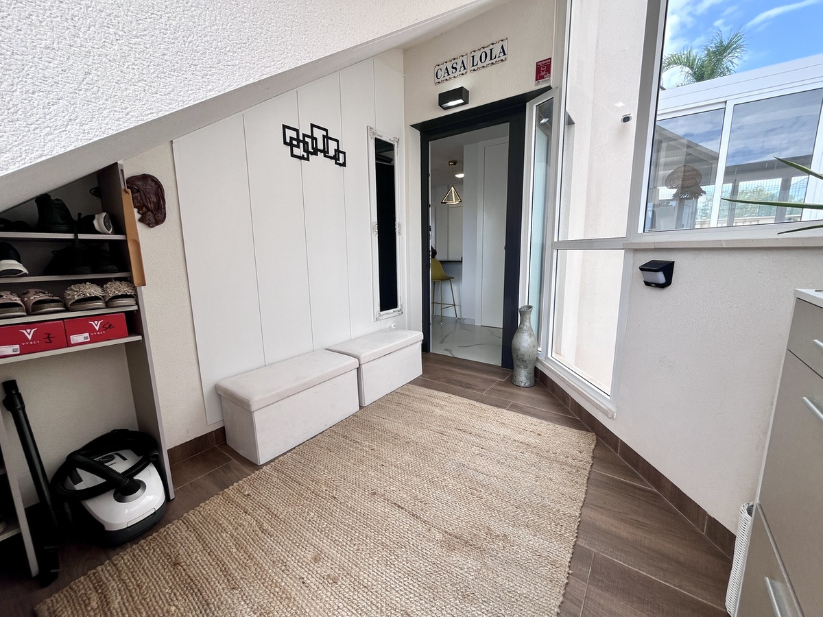 Apartment – Ground Floor Apartment in San Miguel de Salinas