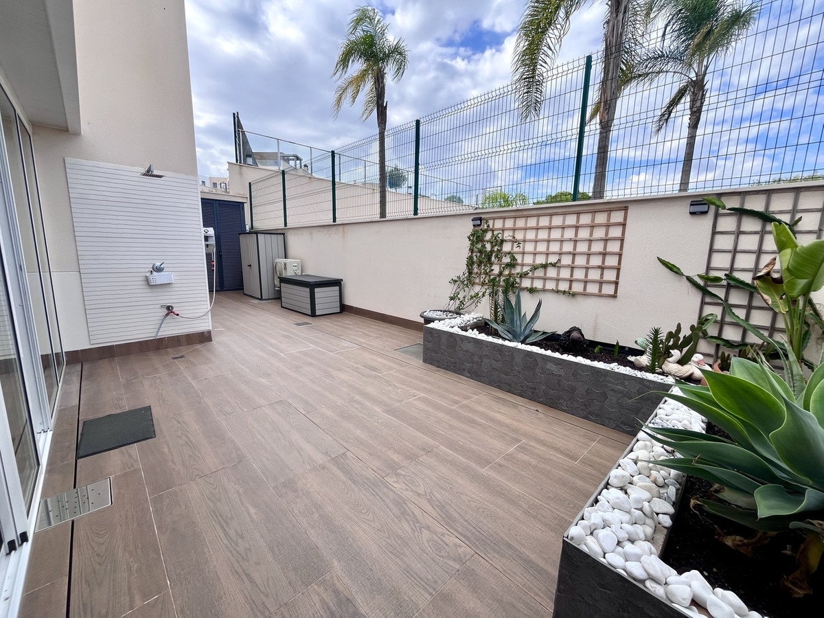 Apartment – Ground Floor Apartment in San Miguel de Salinas