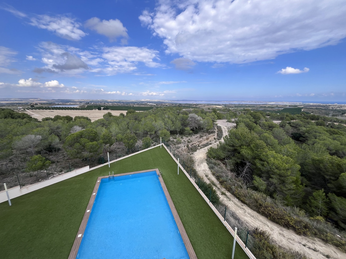 Apartment – Ground Floor Apartment in San Miguel de Salinas