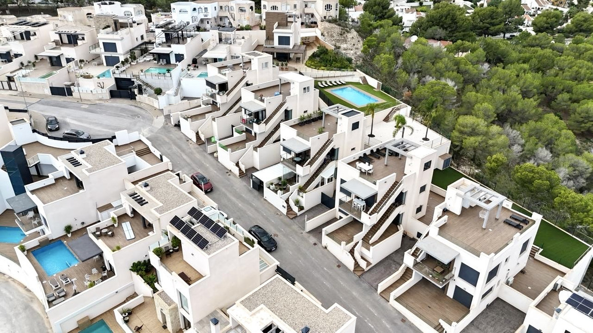 Apartment – Ground Floor Apartment in San Miguel de Salinas
