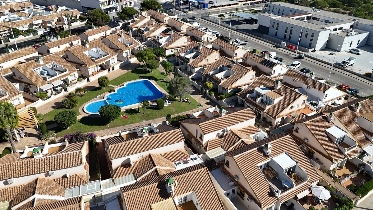 House – Bungalow in Orihuela