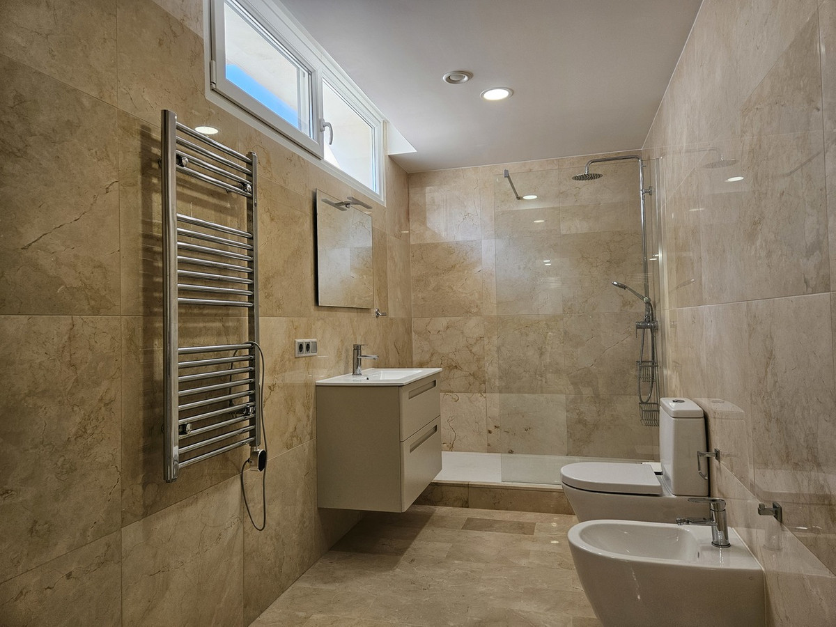 ShowFeedImage House – Detached Villa in Orihuela