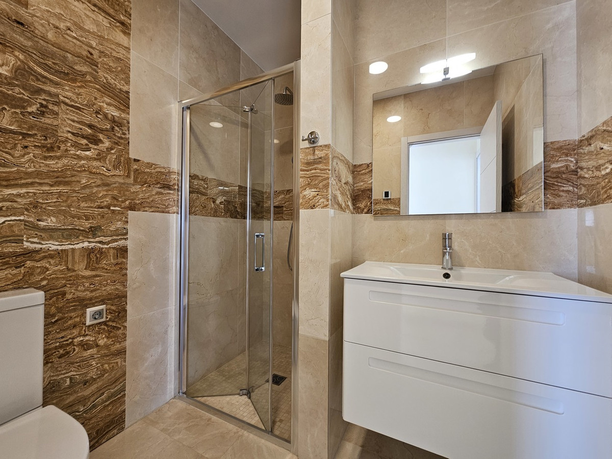 ShowFeedImage House – Detached Villa in Orihuela