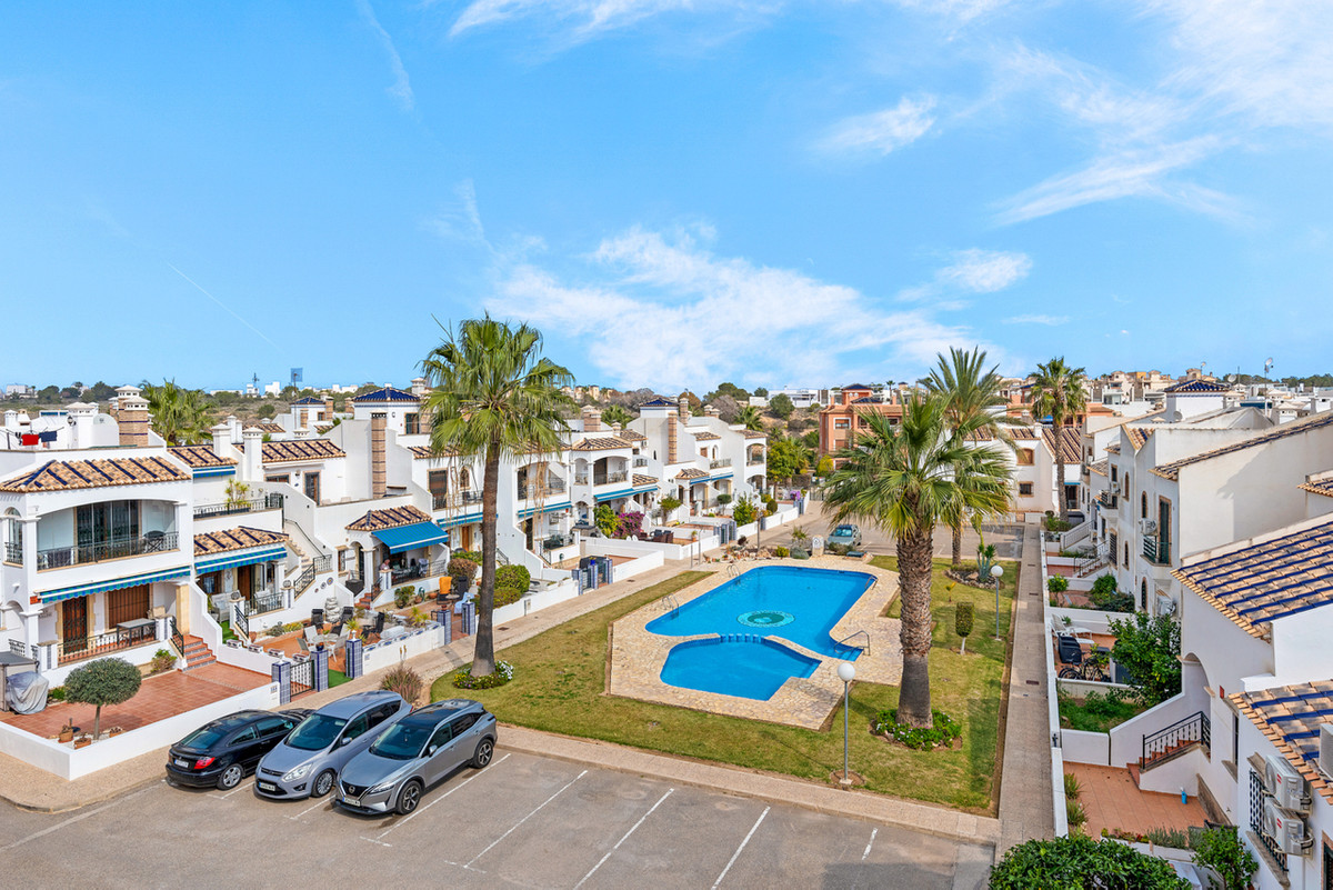ShowFeedImage Apartment – Penthouse in Orihuela