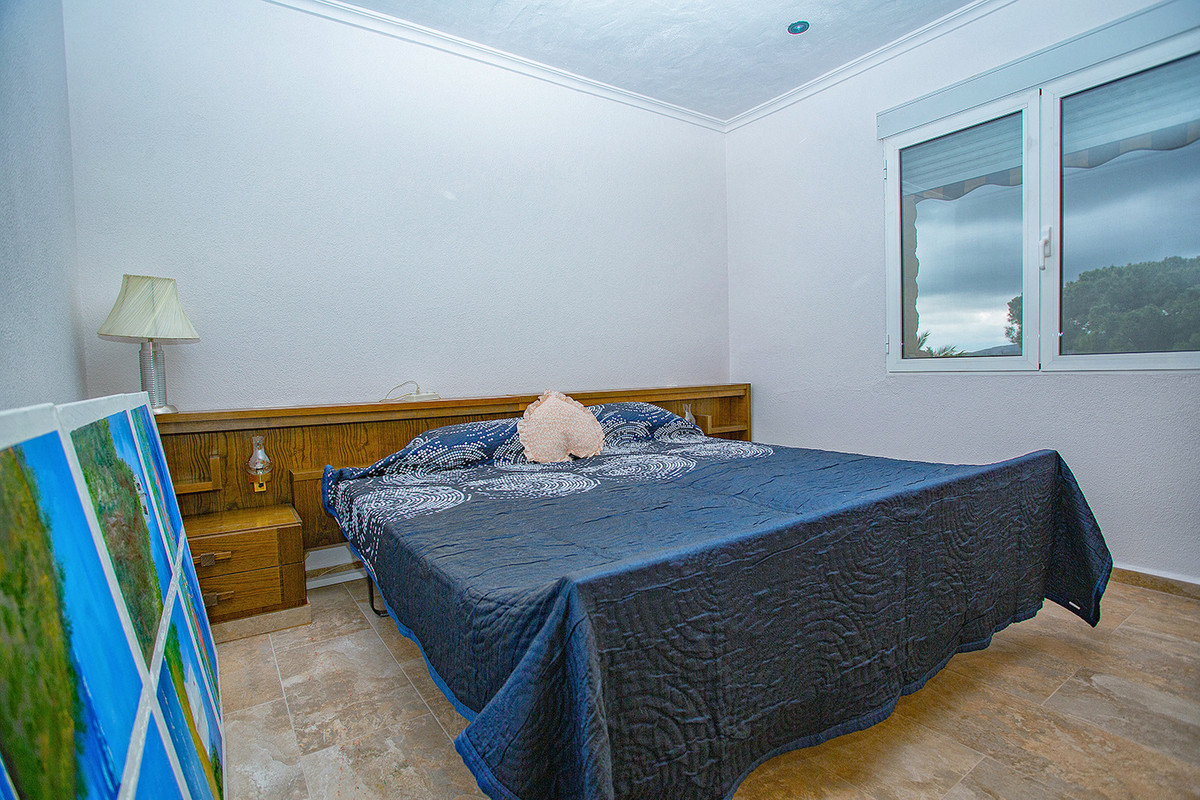 ShowFeedImage House – Detached Villa in Elche