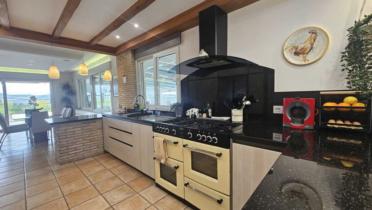 ShowFeedImage House – Detached Villa in Orihuela