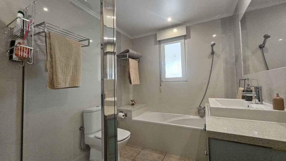 ShowFeedImage House – Detached Villa in Orihuela