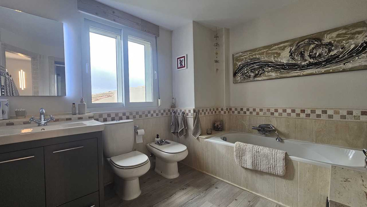 ShowFeedImage House – Detached Villa in Orihuela
