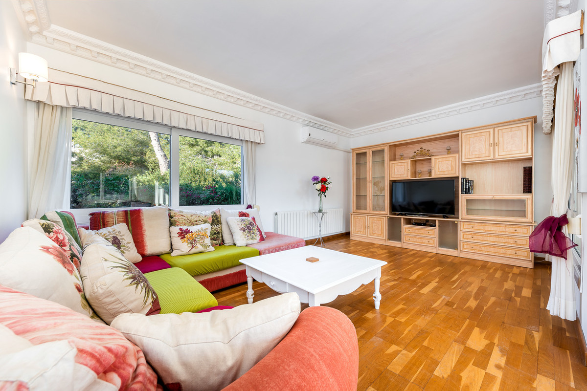 House – Detached Villa in Orihuela