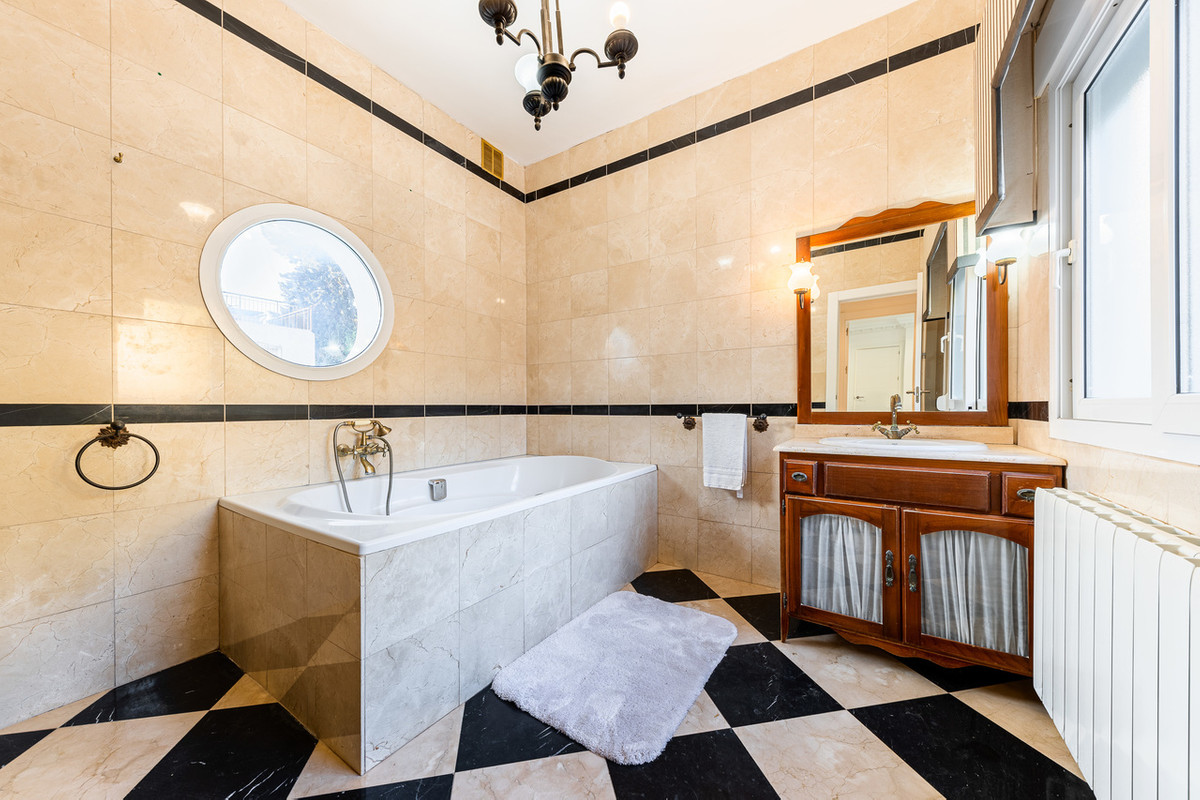 House – Detached Villa in Orihuela