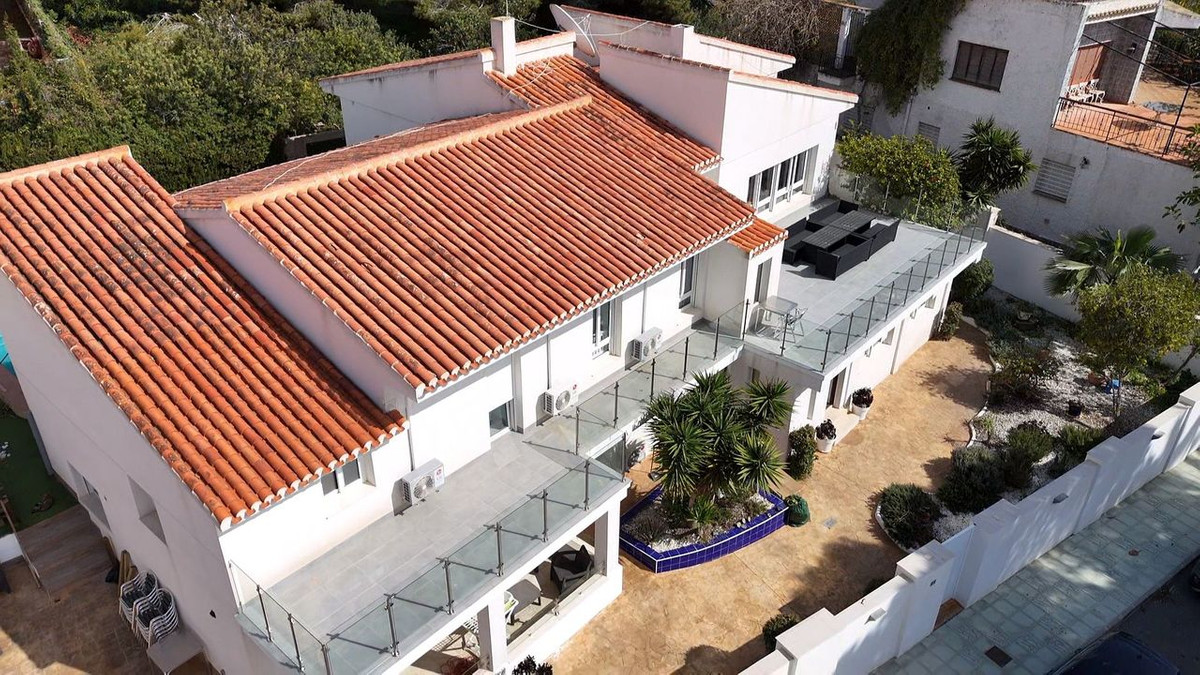 House – Detached Villa in Orihuela