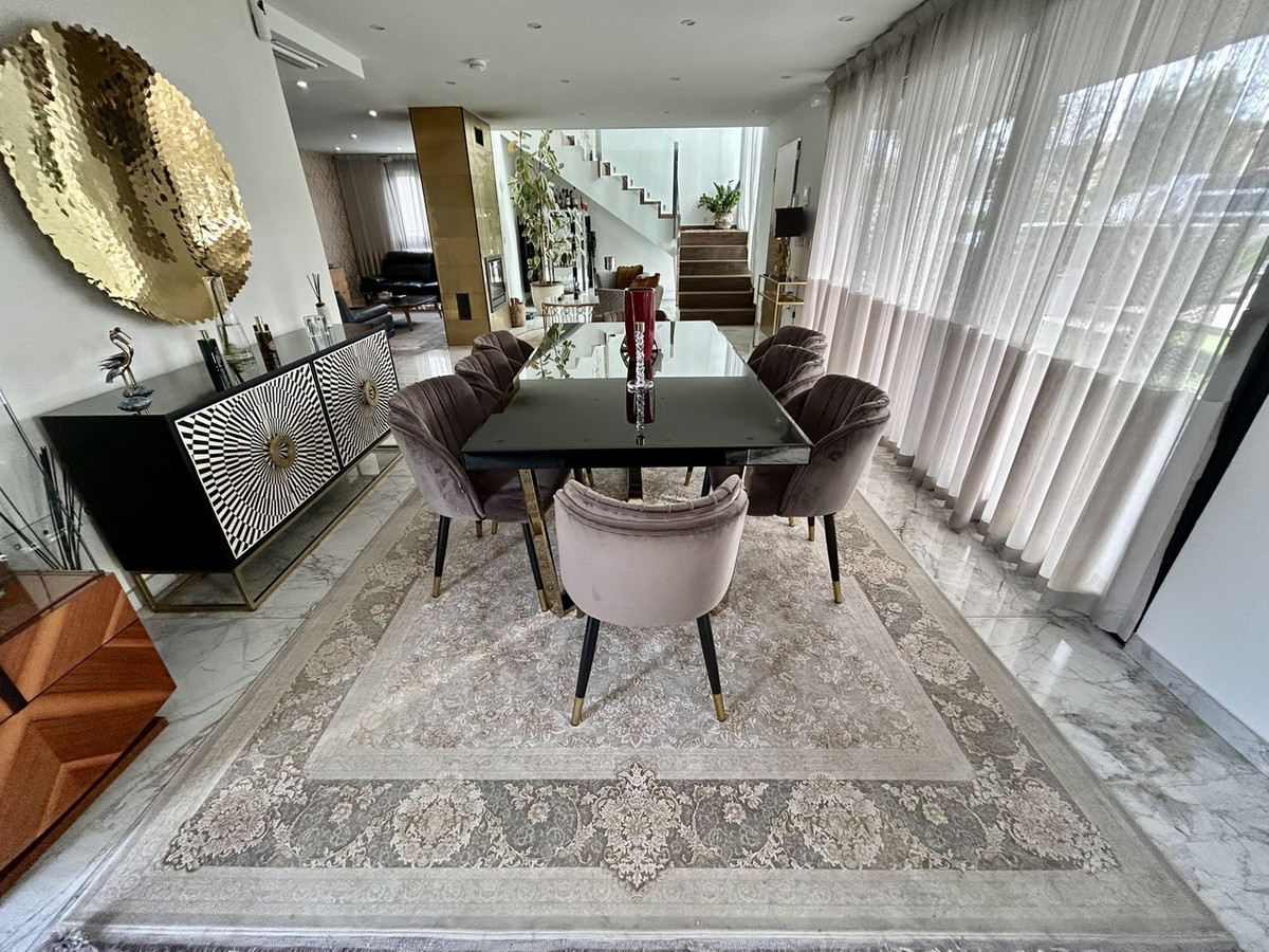 ShowFeedImage House – Detached Villa in Orihuela