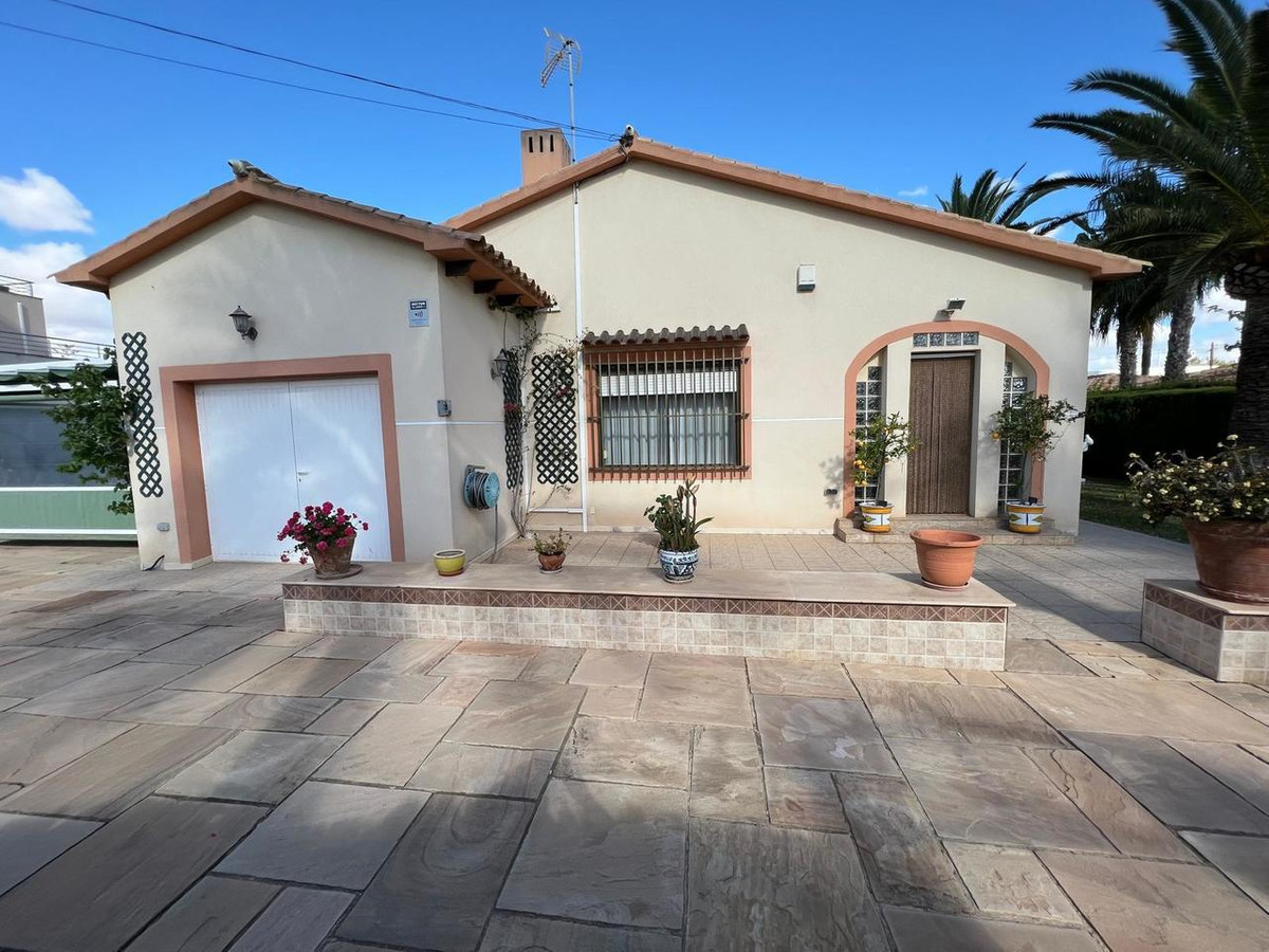 House – Detached Villa in Orihuela