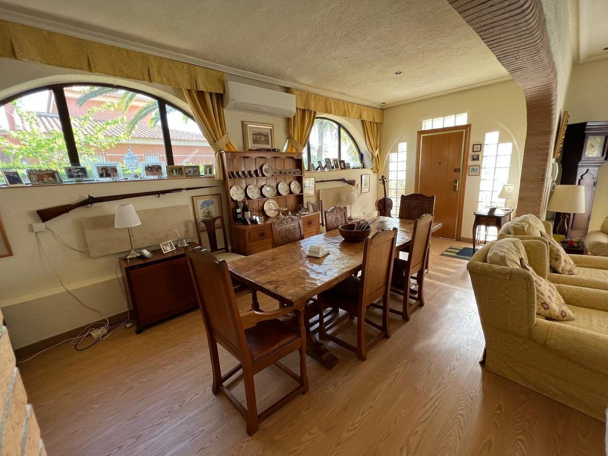 House – Detached Villa in Orihuela