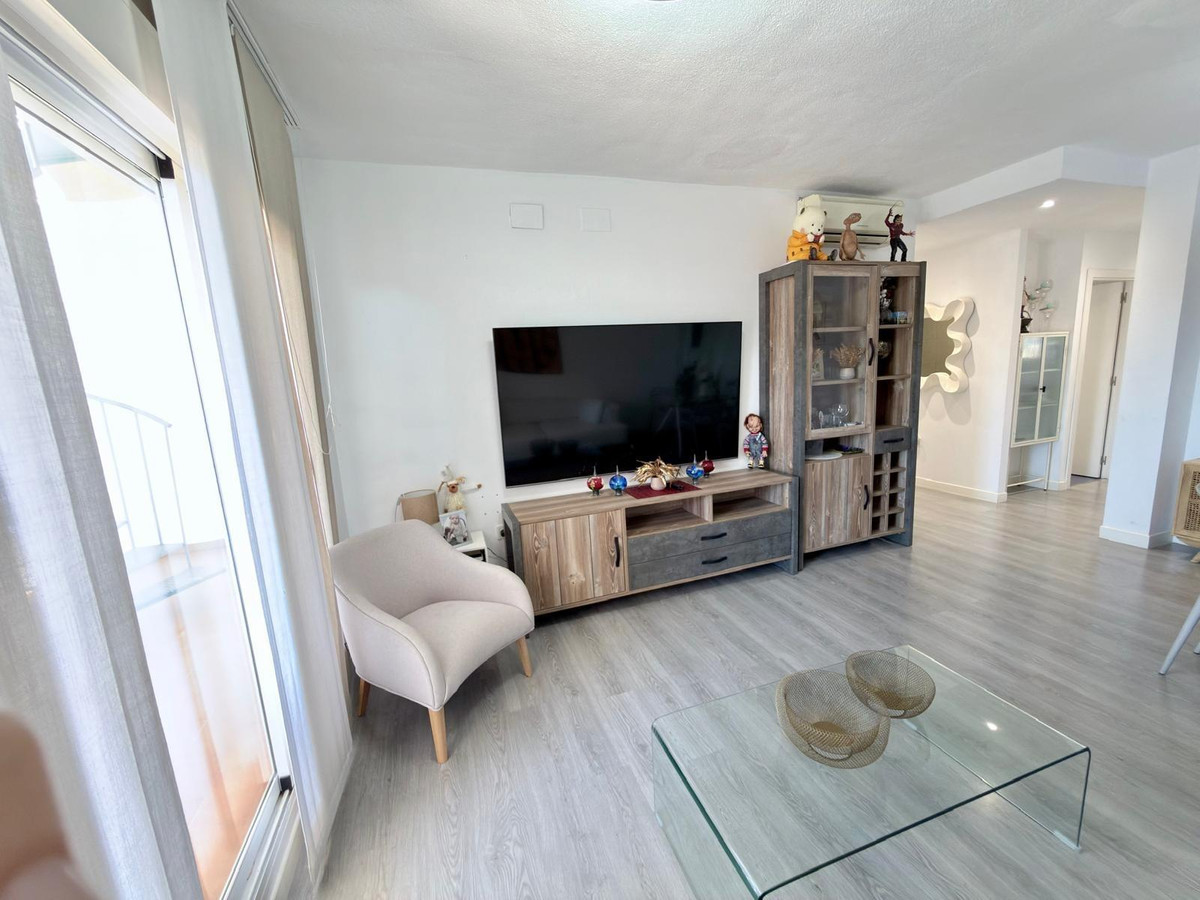 ShowFeedImage Apartment – Middle Floor Apartment in Villajoyosa