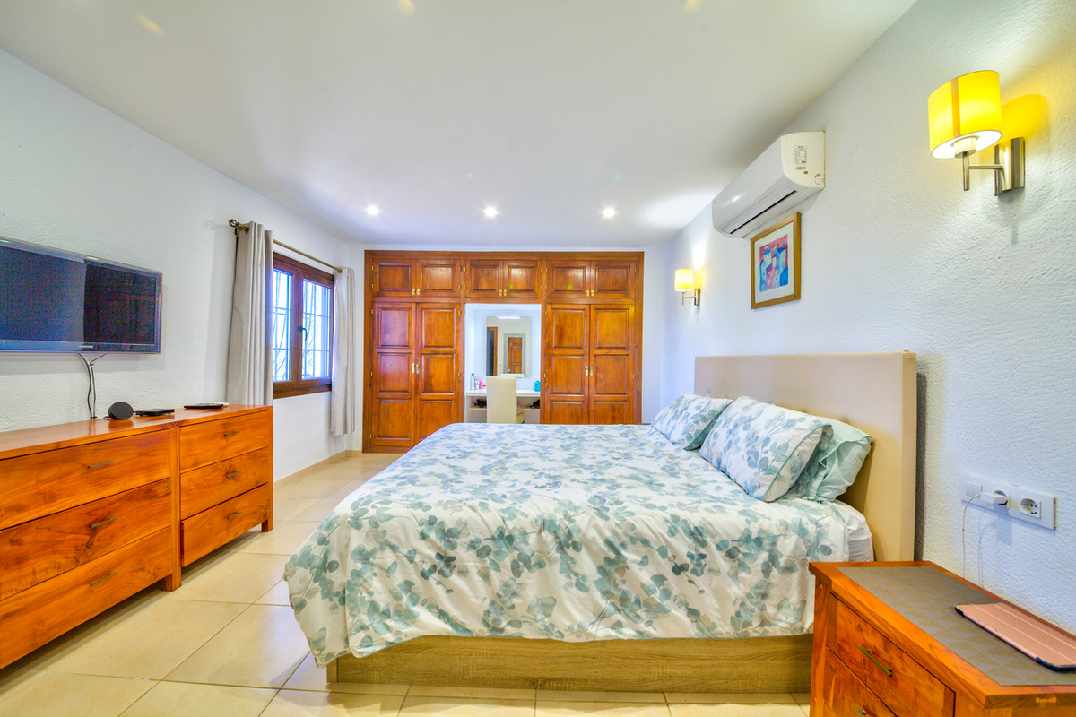 House – Detached Villa in Jávea – Xàbia