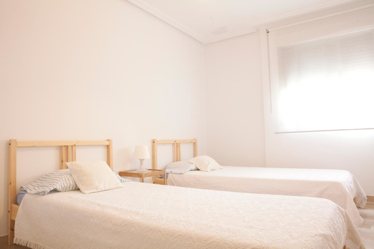 Apartment – Middle Floor Apartment in Santa Pola