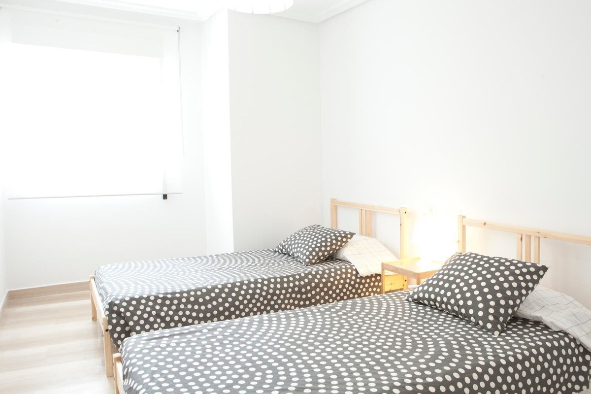 Apartment – Middle Floor Apartment in Santa Pola