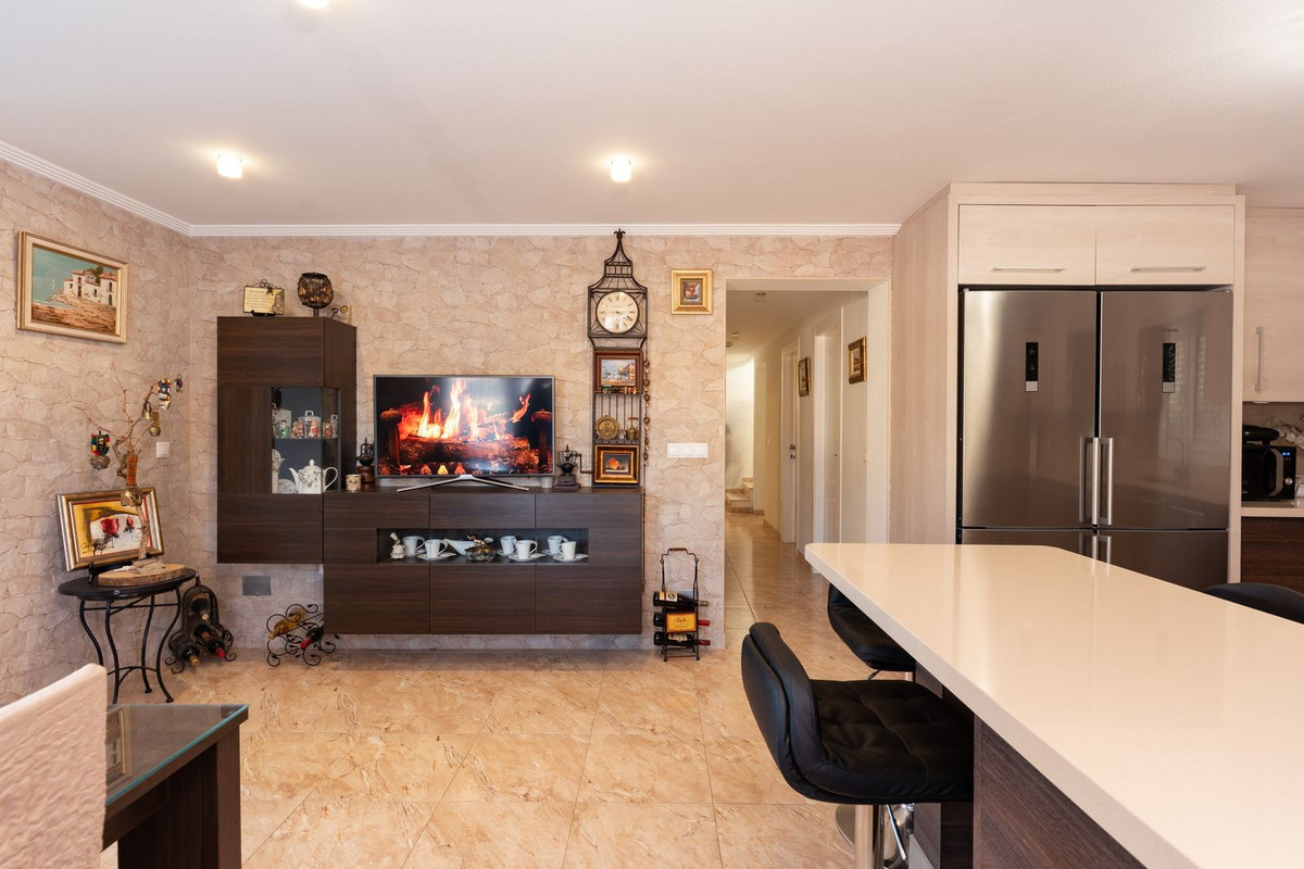 ShowFeedImage House – Detached Villa in Orihuela