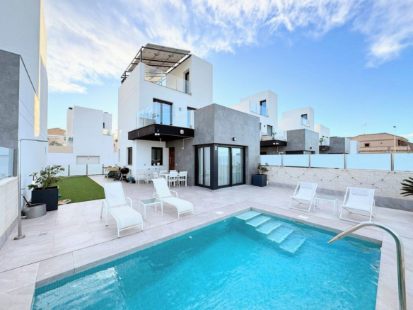 House – Detached Villa in Orihuela