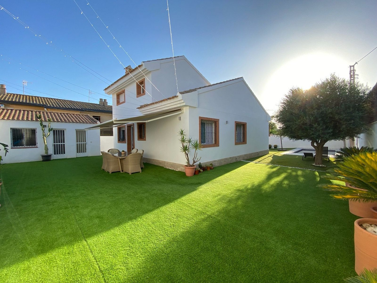 ShowFeedImage House – Detached Villa in Pilar de la Horadada