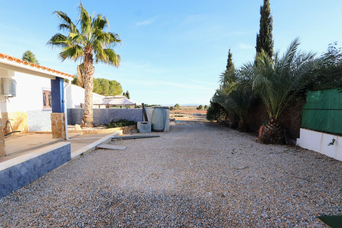 ShowFeedImage House – Detached Villa in Torre-Pacheco