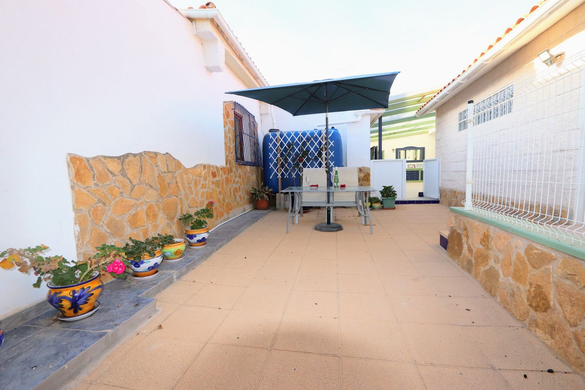 ShowFeedImage House – Detached Villa in Torre-Pacheco
