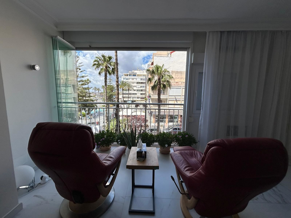 ShowFeedImage Apartment – Middle Floor Apartment in Torrevieja