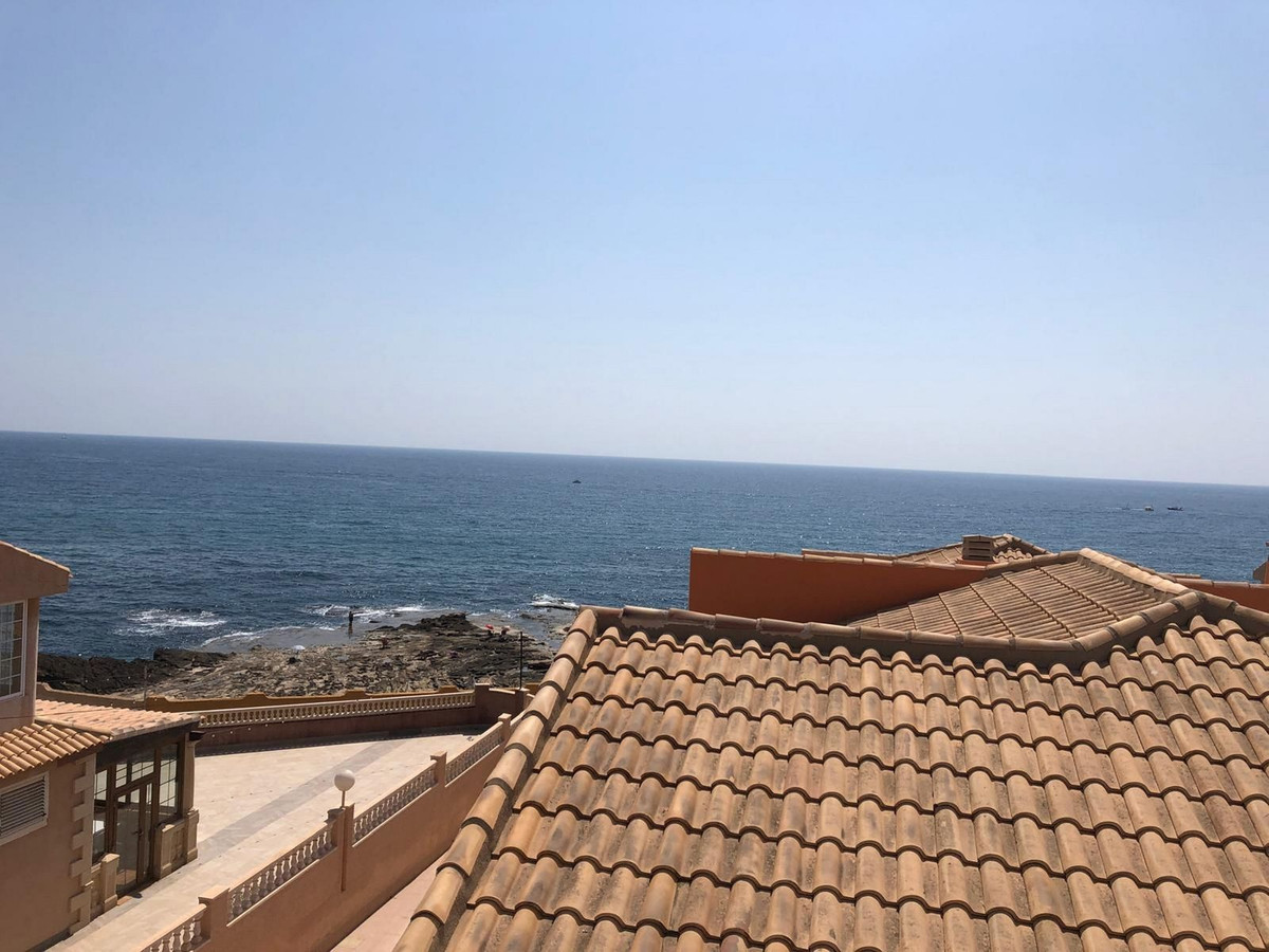 ShowFeedImage House – Semi-Detached House in Torrevieja