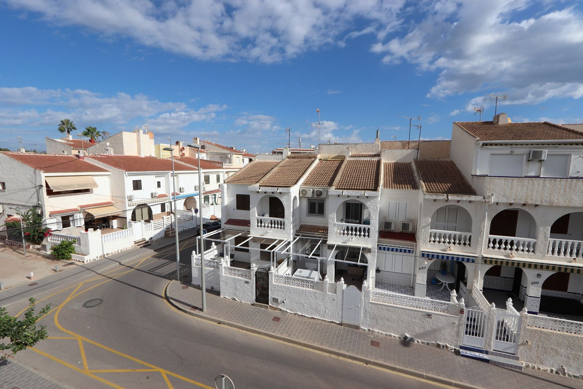 House – Townhouse in Orihuela