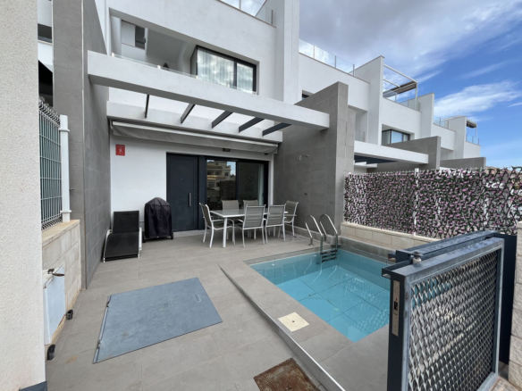 House – Townhouse in Orihuela