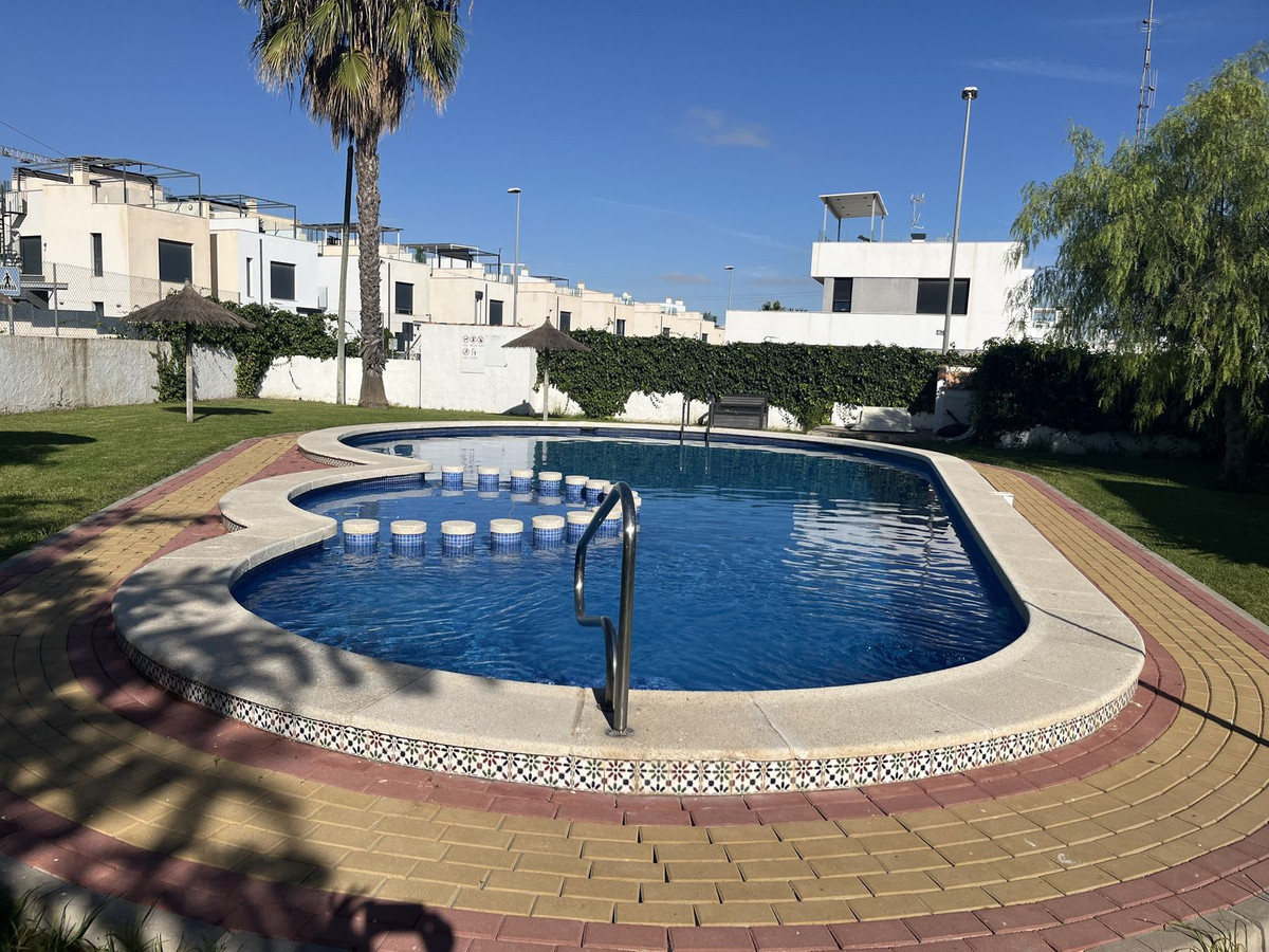 ShowFeedImage House – Townhouse in Orihuela