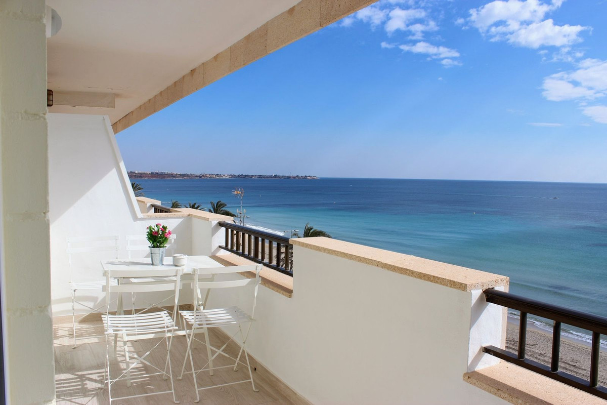 ShowFeedImage Apartment – Middle Floor Apartment in Orihuela